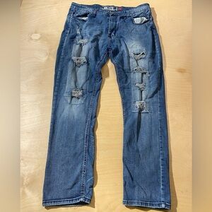 GS-115  Distressed Jeans Size 38 (AV)